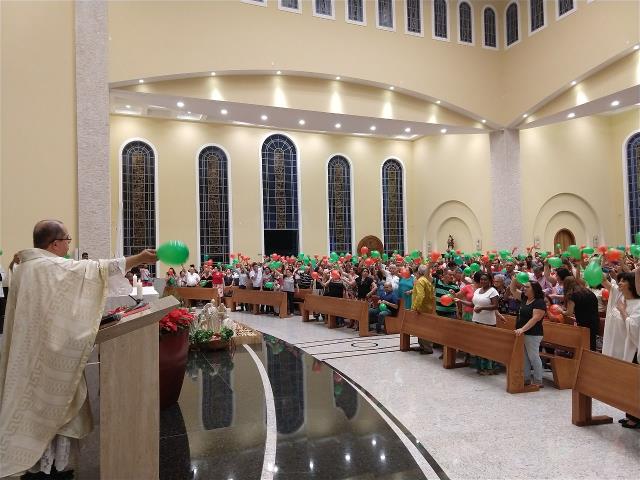 <i>Missa da Vigília de Natal    (25/12/2017)</i>
