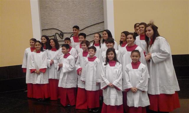 <i>Investidura Coroinhas e Cerimoniários    (02/10/2017)</i>