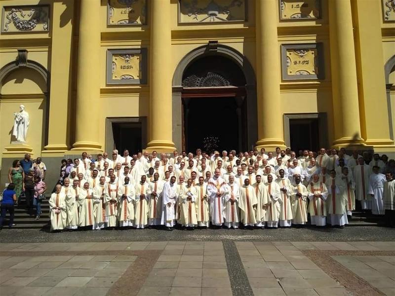 <i>Missa Santos Óleos - Catedral &nbsp; &nbsp;(18/04/2019)</i>