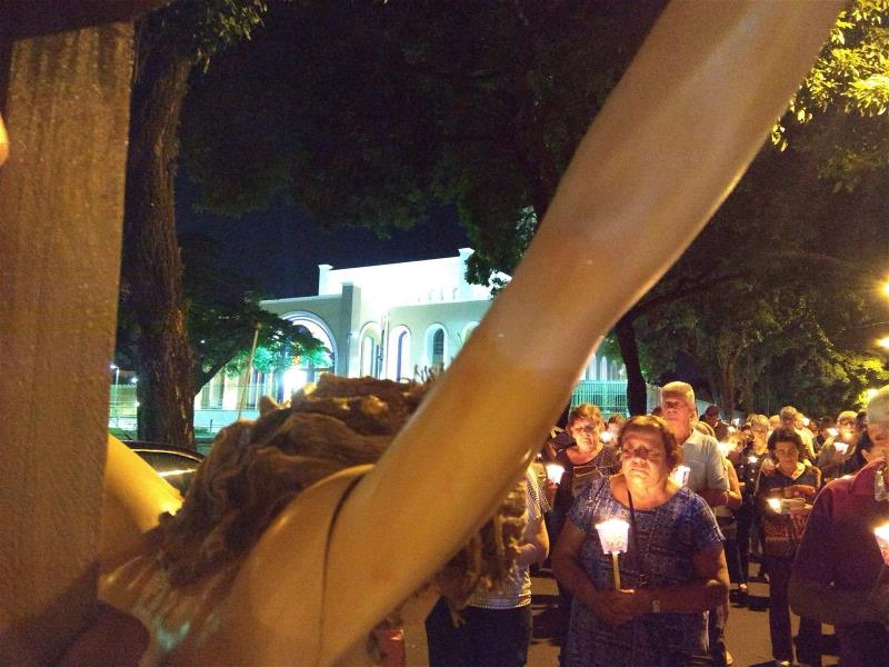 <i>Procissão Luminosa    (19/04/2019)</i>