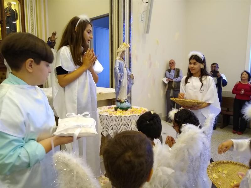 <i>Coroação de Nossa Senhora    (19/05/2019)</i>