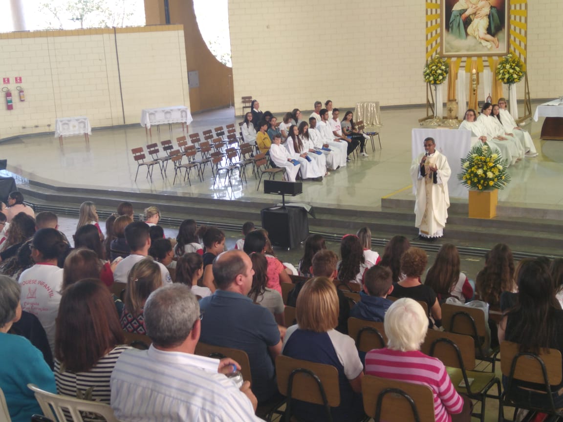 <i>Catequese: Visita ao Santuário da Mãe Rainha    (18/08/2019)</i>