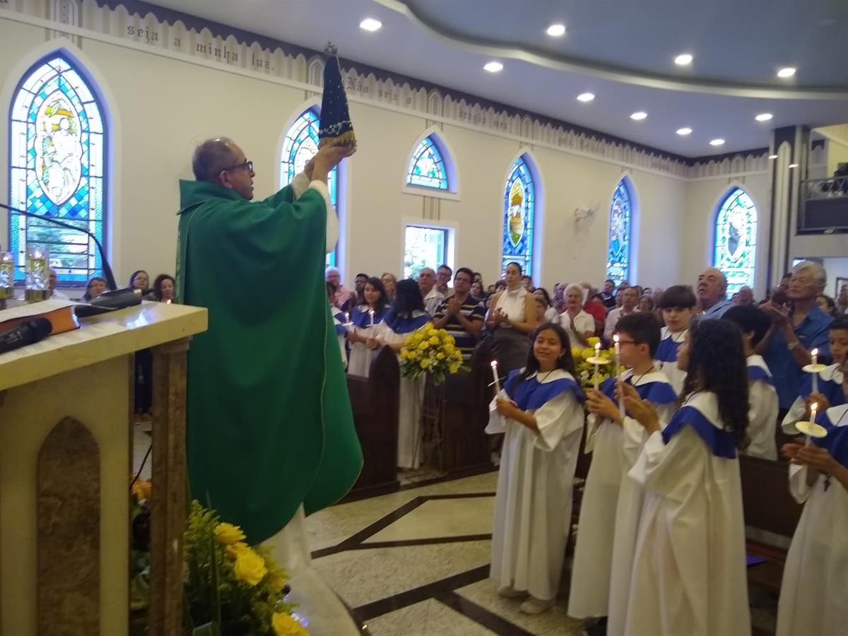 <i>22 jovens receberam a Primeira Eucaristia    (10/11/2019)</i>