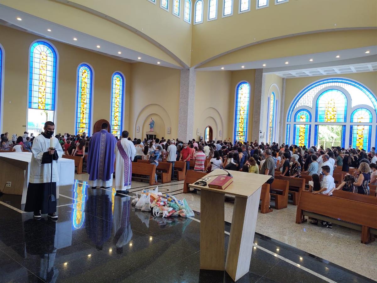 <i>Missa com as Crianças    (02/04/2022)</i>